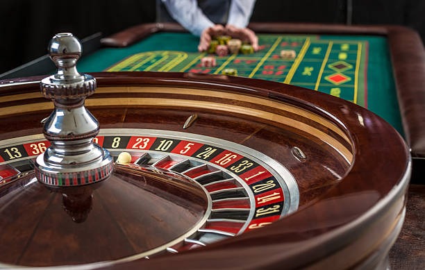 olxtoto online web app interface showing football markets and live casino options